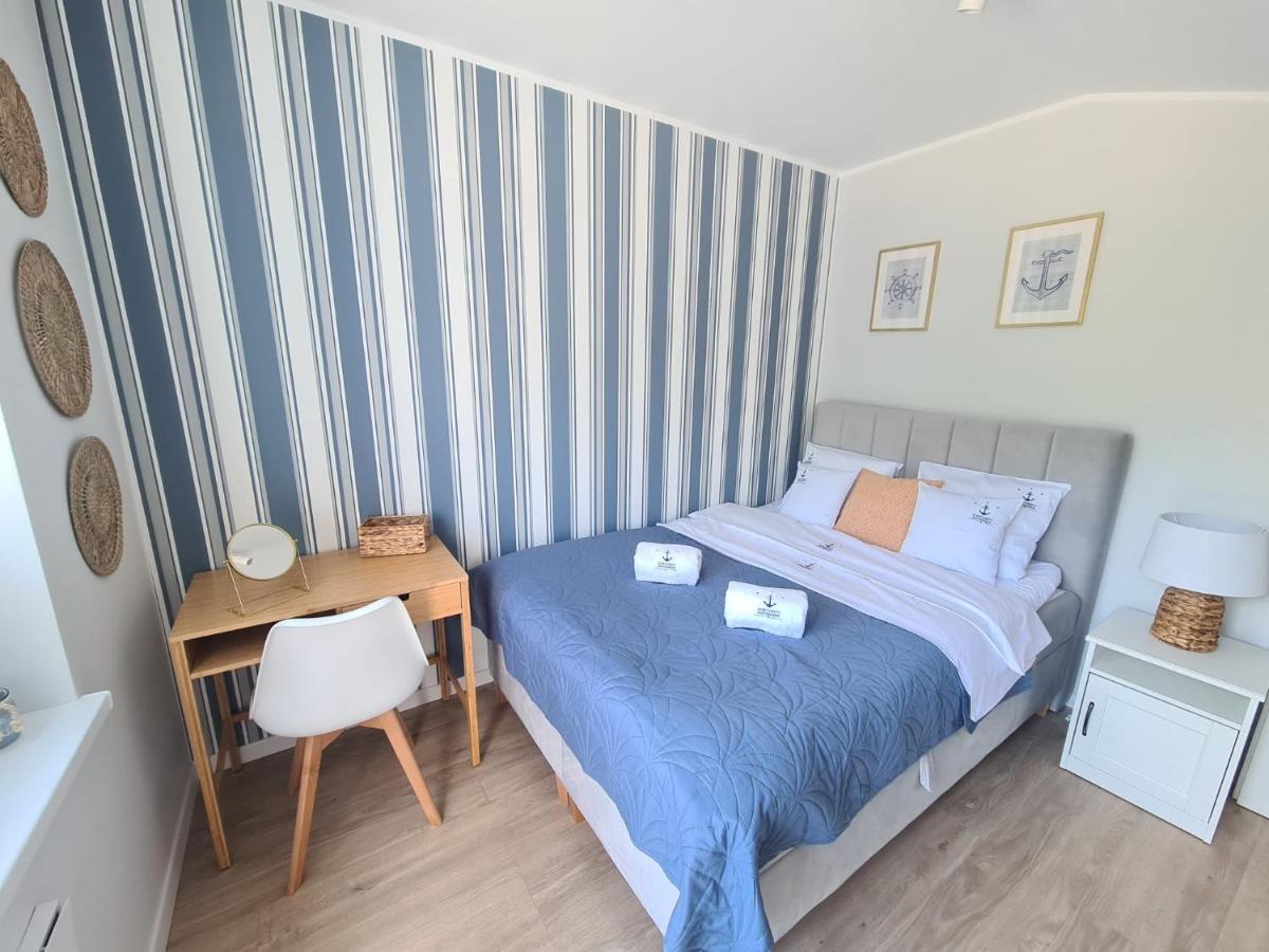Marynarskie - Ap 37b * Debina (Ustka)